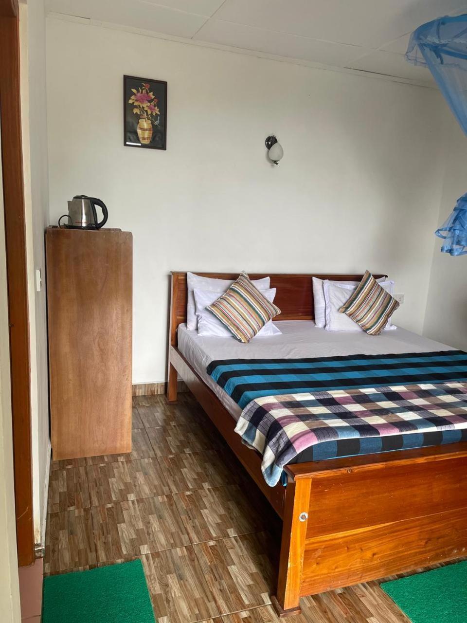 Top Heaven Ella Chambre photo